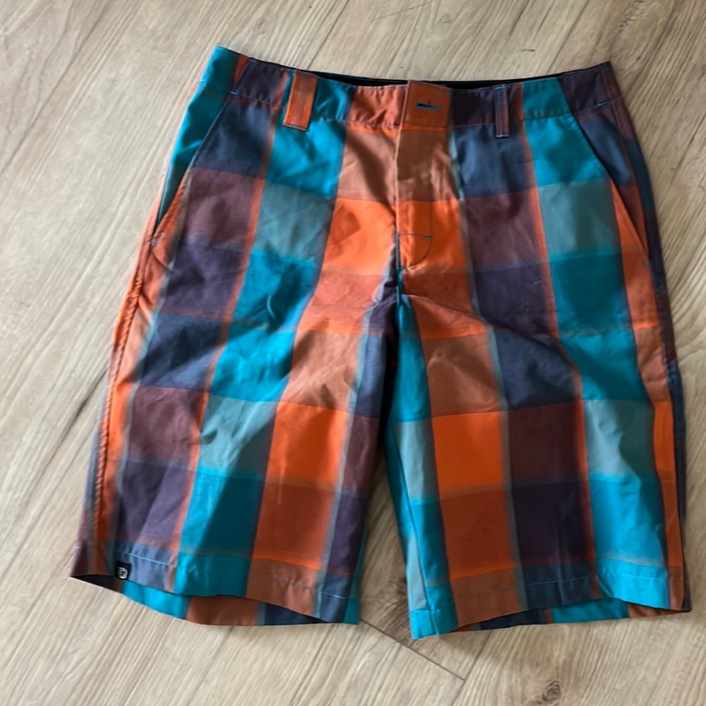 Lost plaid shorts size 34